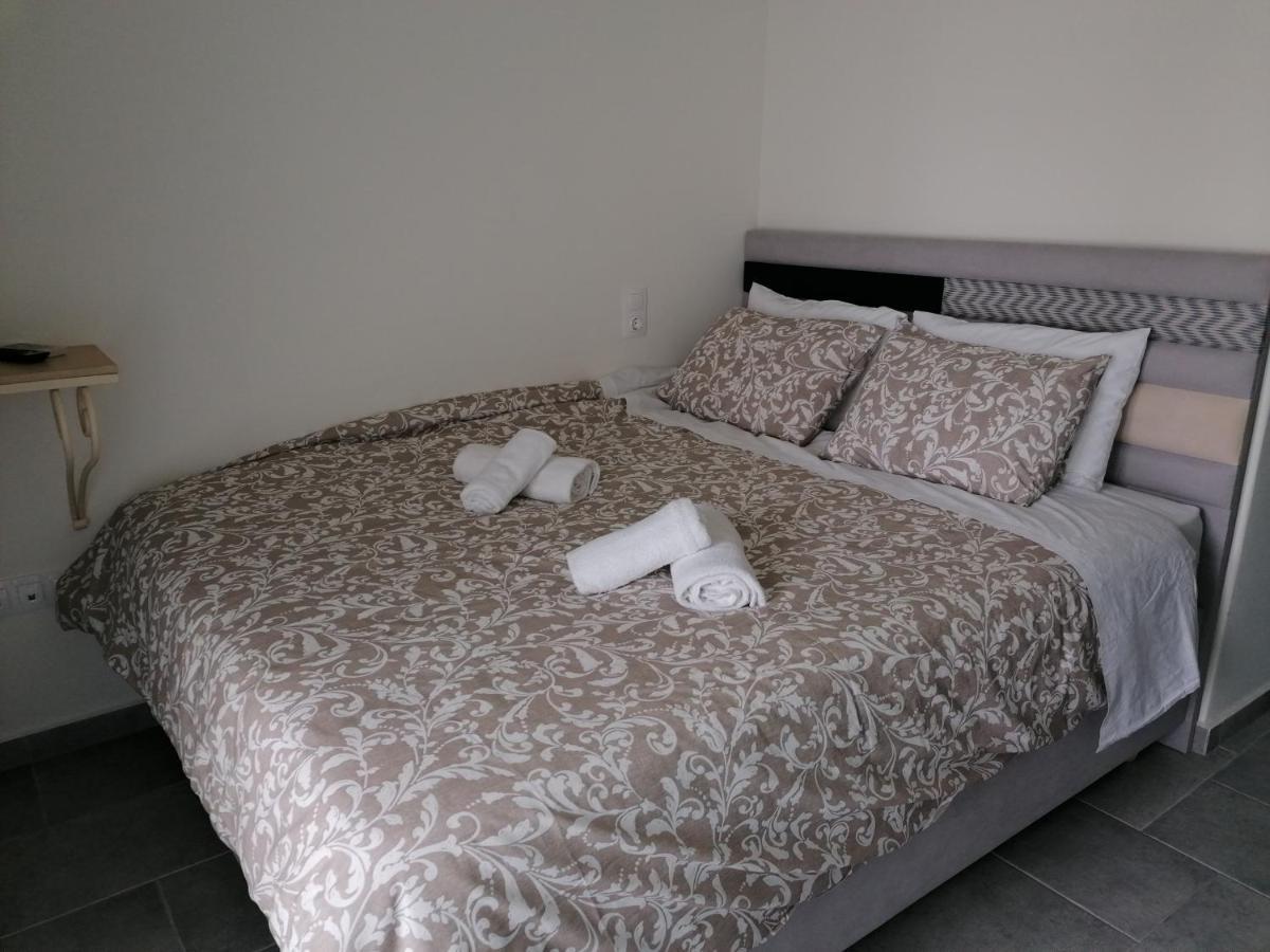 Amphitrite Apartments Skyros Extérieur photo